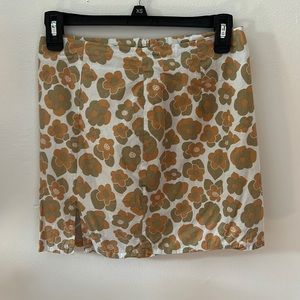 A floral pattern mini skirt. Super cute. Size small.